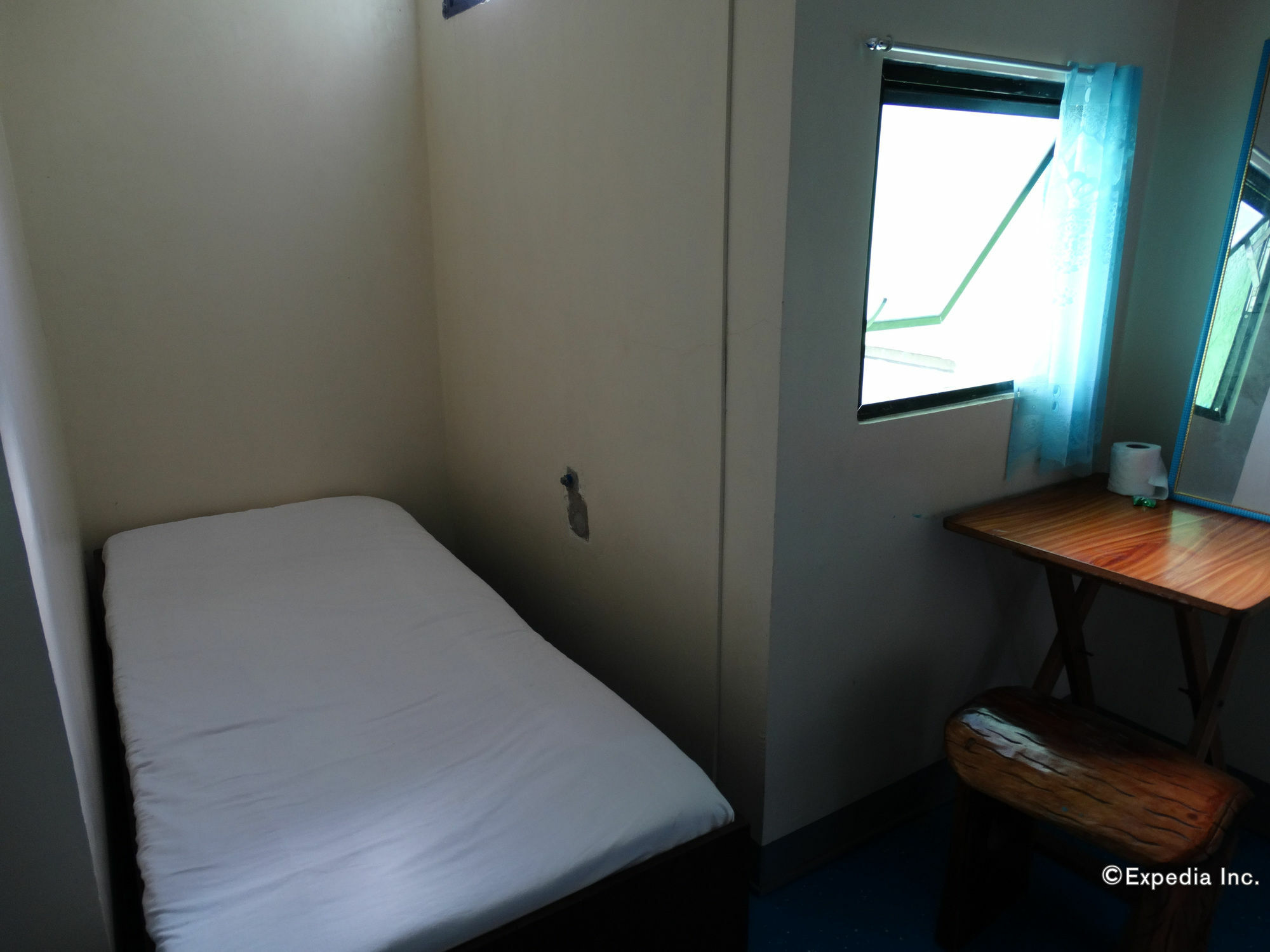 Ezy Stay Puerto Princesa Tiniguiban Eksteriør billede